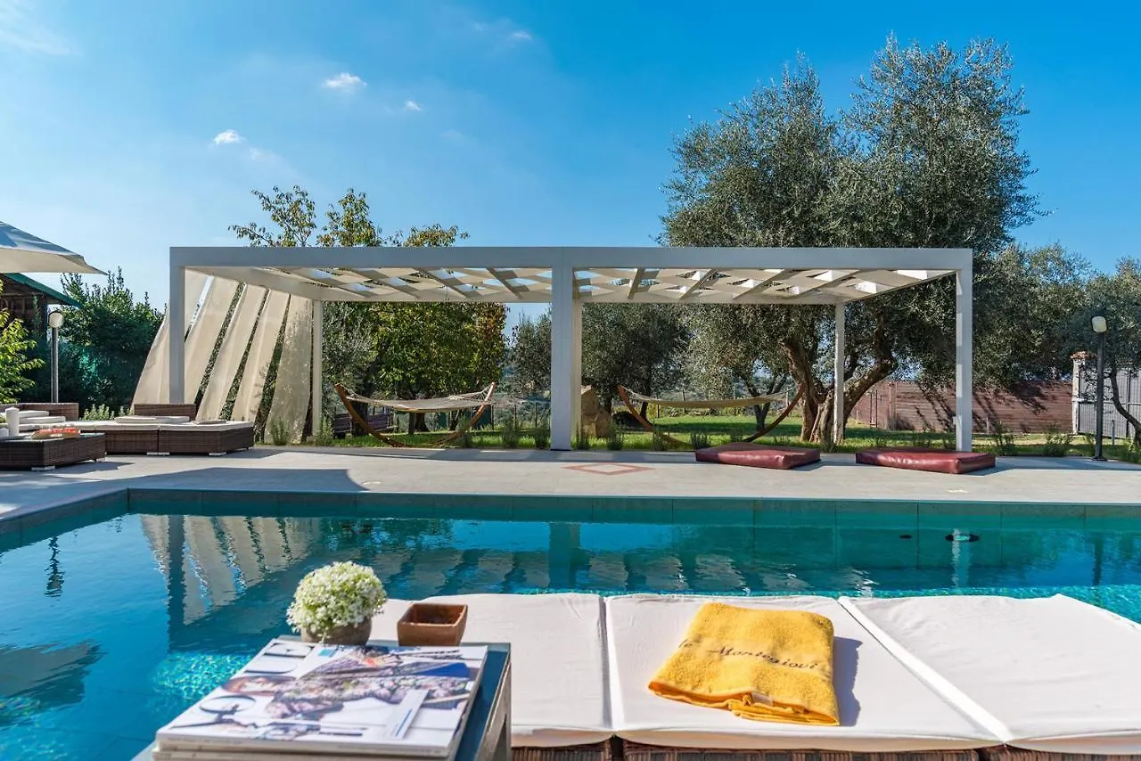 Casale Montegiovi 6, Emma Villas