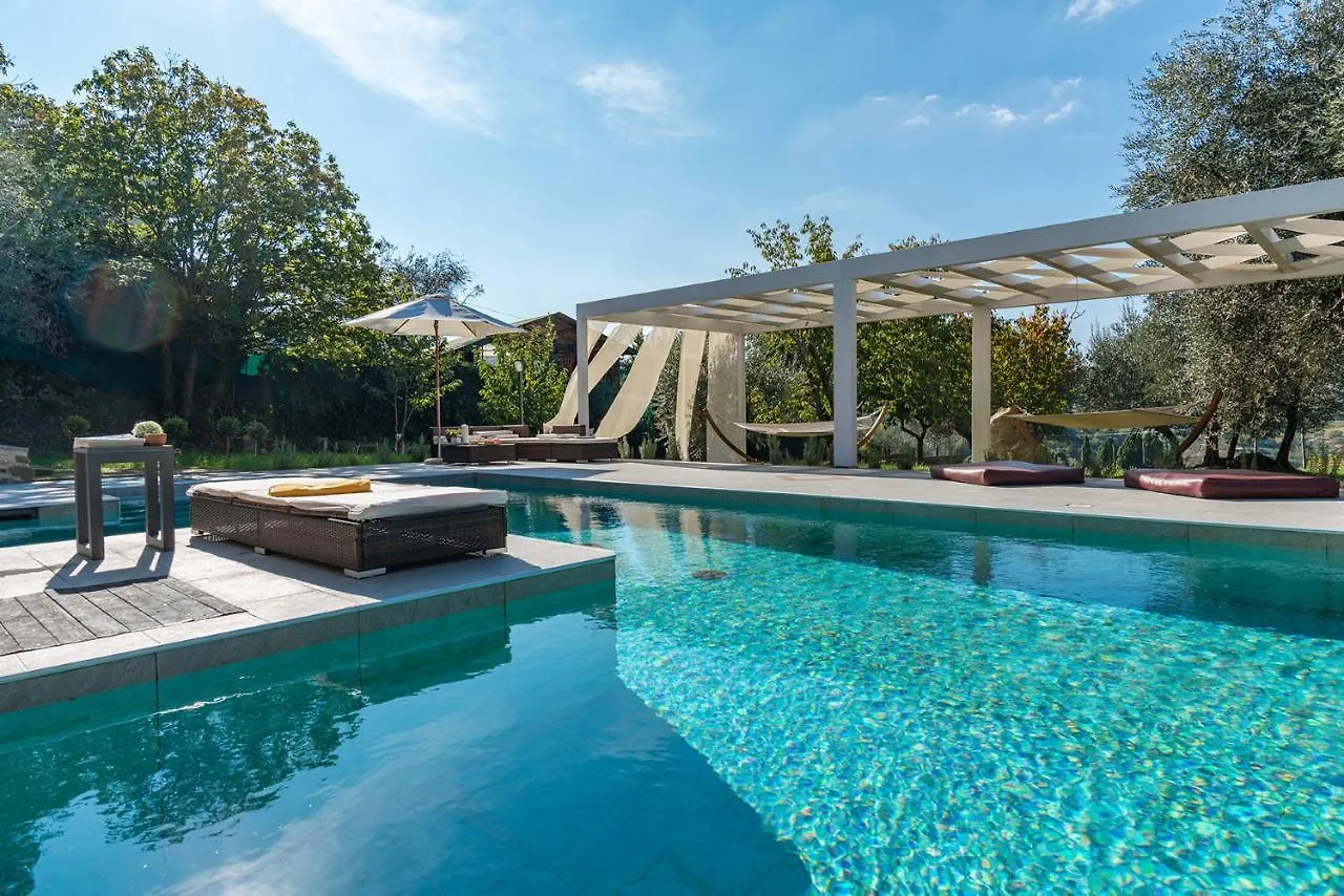 Casale Montegiovi 6, Emma Villas