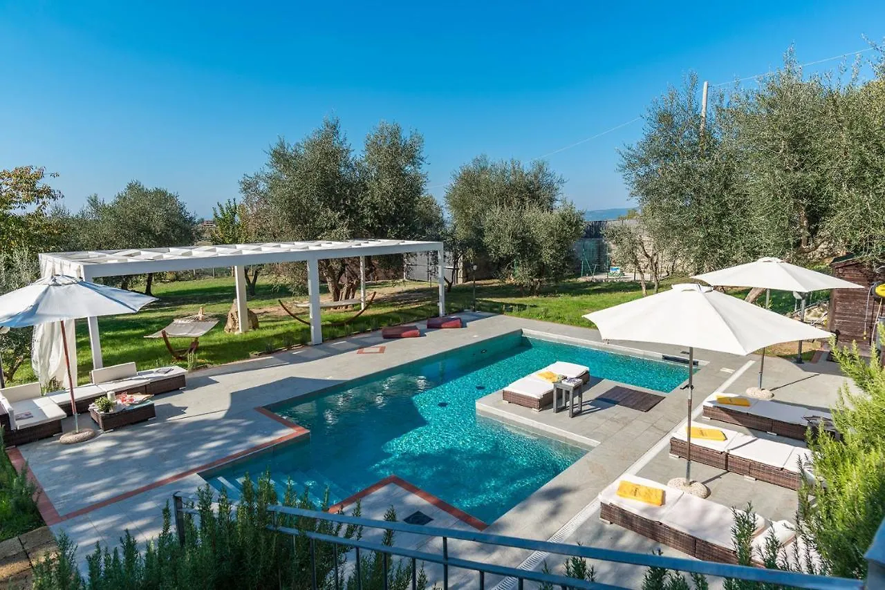 Casale Montegiovi 6, Emma Villas Italy