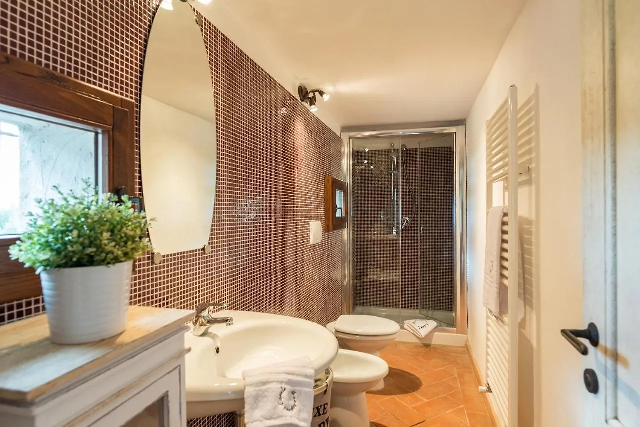 Casale Montegiovi 6, Emma Villas