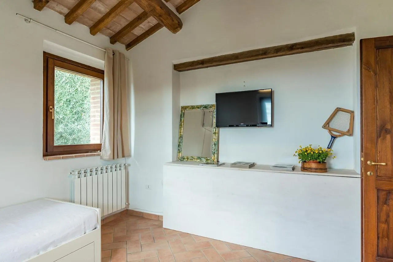 Casale Montegiovi 6, Emma Villas Italy